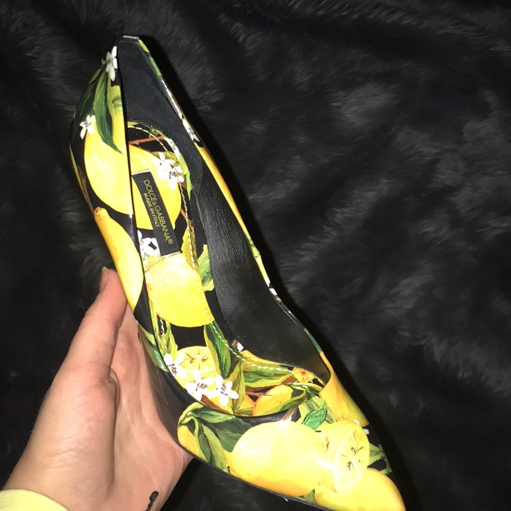 Dolce and Gabbana heels, size 38 (US 8) - Picture 3 of 3